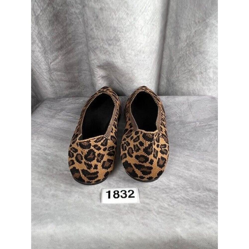 MIA Kerri Leopard Print Pointed Toe Knit Fabric Comfort Foam Ballet Flats Sz 6 - Picture 4 of 5